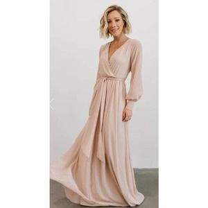 Baltic Born Lydia Maxi Dress in Natural V-Neck Cuff Long Sleeve Chiffon Dress M